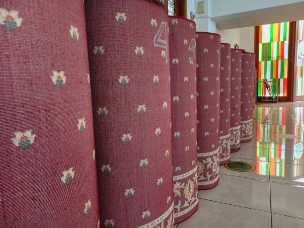 Comfortable Mosque Carpets Dubai – Premium Quality for Peaceful Prayers